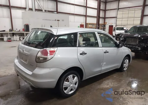 2007 Toyota Corolla Matrix Xr z USA, uszkodzony, nr VIN 2T1KR32E87C635055